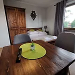 Szyszka 农家乐 布库维纳塔然斯卡